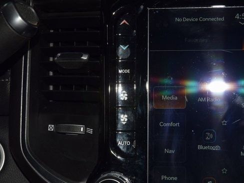 Used 2022 RAM 2500 Laramie image 31