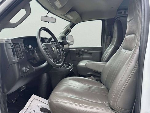 Used 2020 Chevrolet Express 2500 Extended w/ Driver Convenience Package RWD image 9