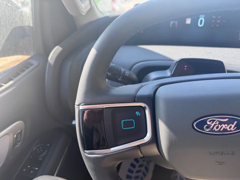 New 2025 Ford Expedition Max Active image 34