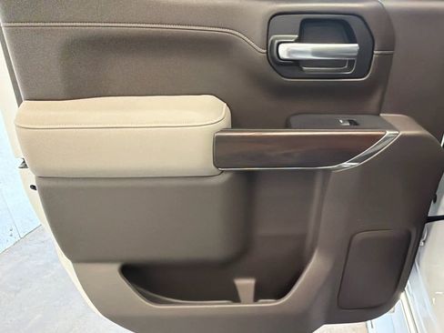 Used 2021 GMC Sierra 1500 SLT w/ SLT Premium Plus Package image 24