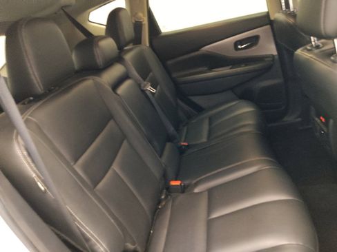 Used 2020 Nissan Murano SV w/ Premium Package image 19