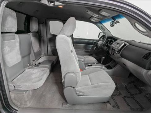 Used 2010 Toyota Tacoma 4x4 Access Cab V6 image 14