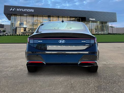 Certified 2025 Hyundai Sonata Limited image 6