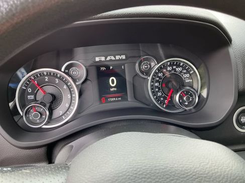 Used 2024 RAM 3500 Tradesman w/ Snow Chief Group AWD/4WD image 25