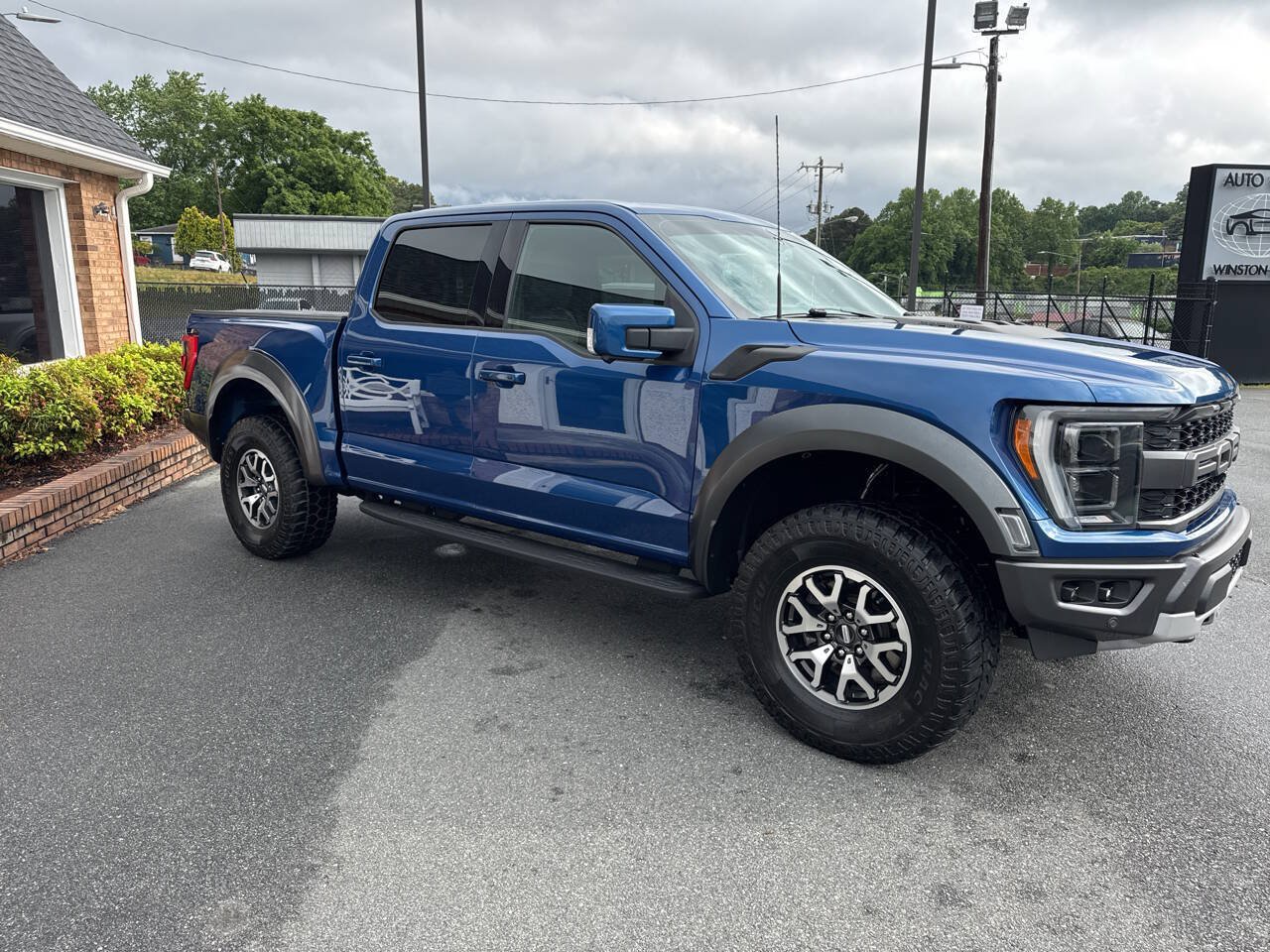 Used 2022 Ford F150 Raptor w/ Equipment Group 801A High AWD/4WD image 6