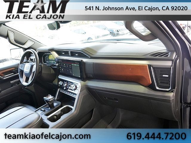Used 2023 GMC Sierra 1500 Denali w/ Denali Reserve Package AWD/4WD image 14