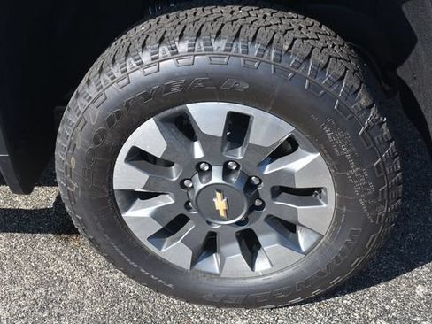 New 2026 Chevrolet Silverado 2500 Custom w/ Custom Value Package AWD/4WD image 12