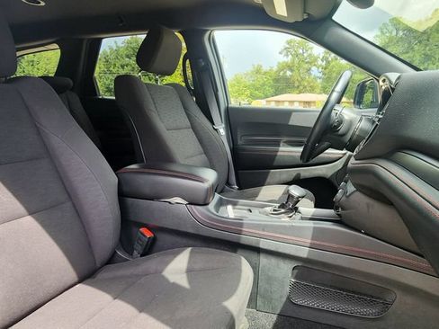 Used 2025 Dodge Durango GT AWD/4WD image 25