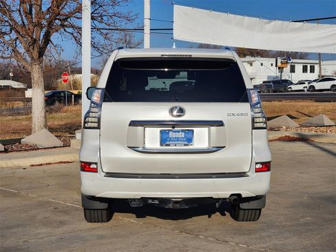 Used 2023 Lexus GX 460 Premium image 6
