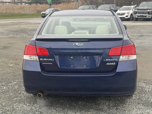 Used 2011 Subaru Legacy 2.5i Premium w/ All-Weather Pkg AWD/4WD image 6