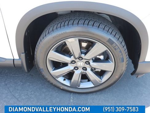Certified 2025 Honda Pilot Sport image 34