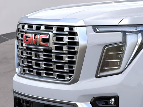 New 2026 GMC Yukon XL Denali image 13