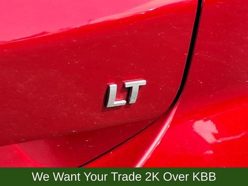 Used 2022 Chevrolet Equinox LT image 10