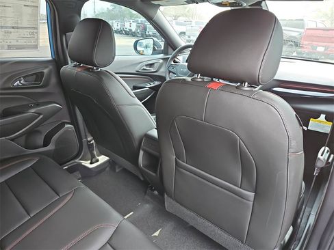 New 2026 Chevrolet Trax RS w/ Driver Confidence Package image 13