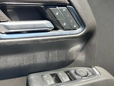 Certified 2023 Chevrolet Silverado 1500 LTZ w/ LTZ Convenience Package II AWD/4WD image 21