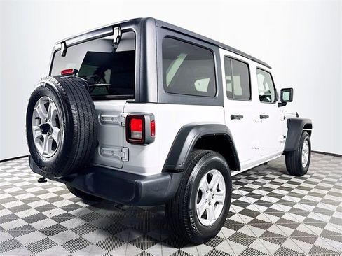 Used 2021 Jeep Wrangler Unlimited Sport image 8