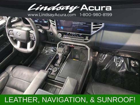 Used 2025 Toyota Sequoia Platinum AWD/4WD image 10