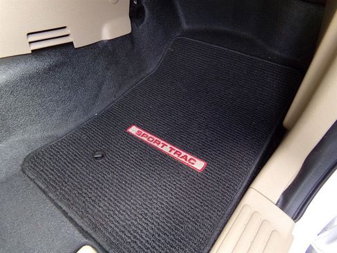 Used 2008 Ford Explorer Sport Trac Limited image 42