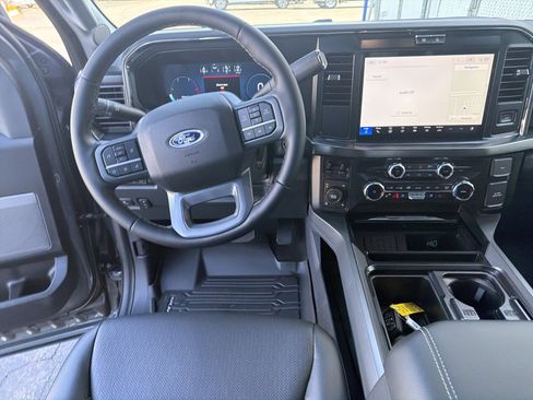 Used 2026 Ford F350 Lariat w/ Black Appearance Package image 37