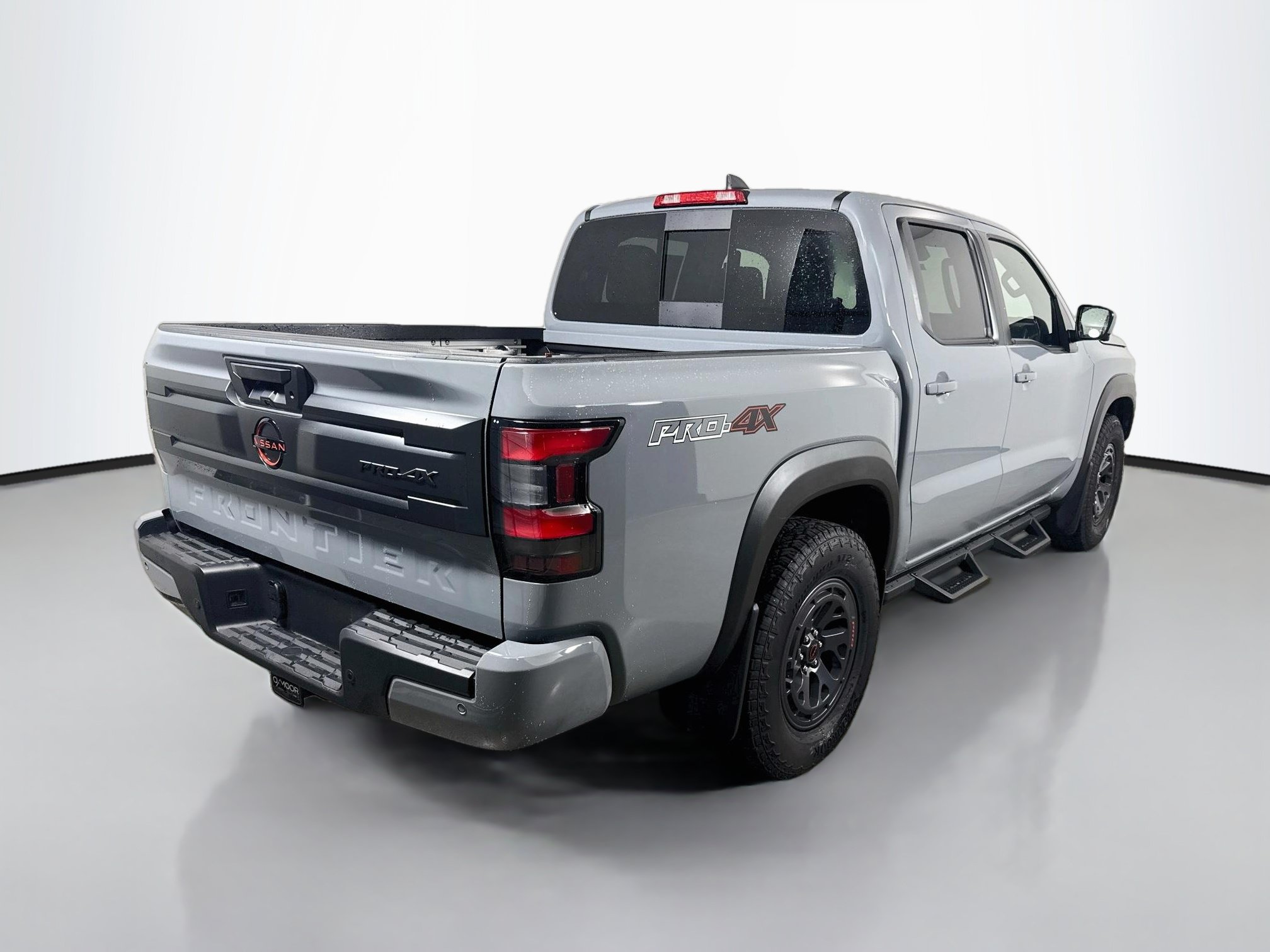 Used 2025 Nissan Frontier PRO-4X w/ Pro Convenience Package AWD/4WD image 7