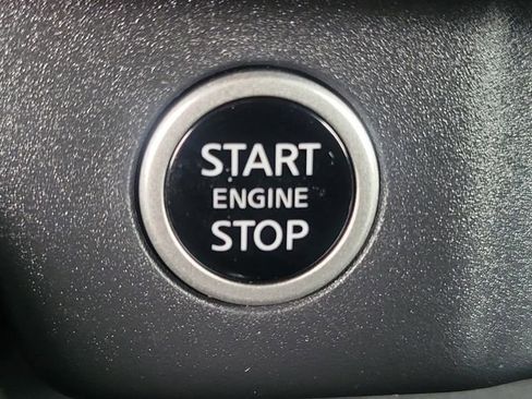 Used 2023 Nissan Rogue SV w/ SV Premium B Package FWD image 12