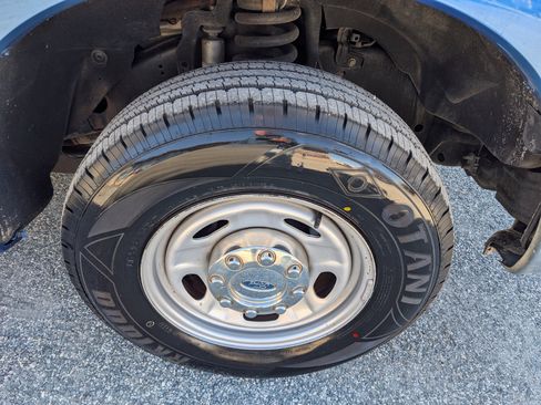 Used 2016 Ford F250 XL w/ XL Value Package image 4