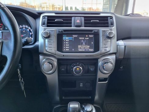 Used 2017 Toyota 4Runner Limited image 13