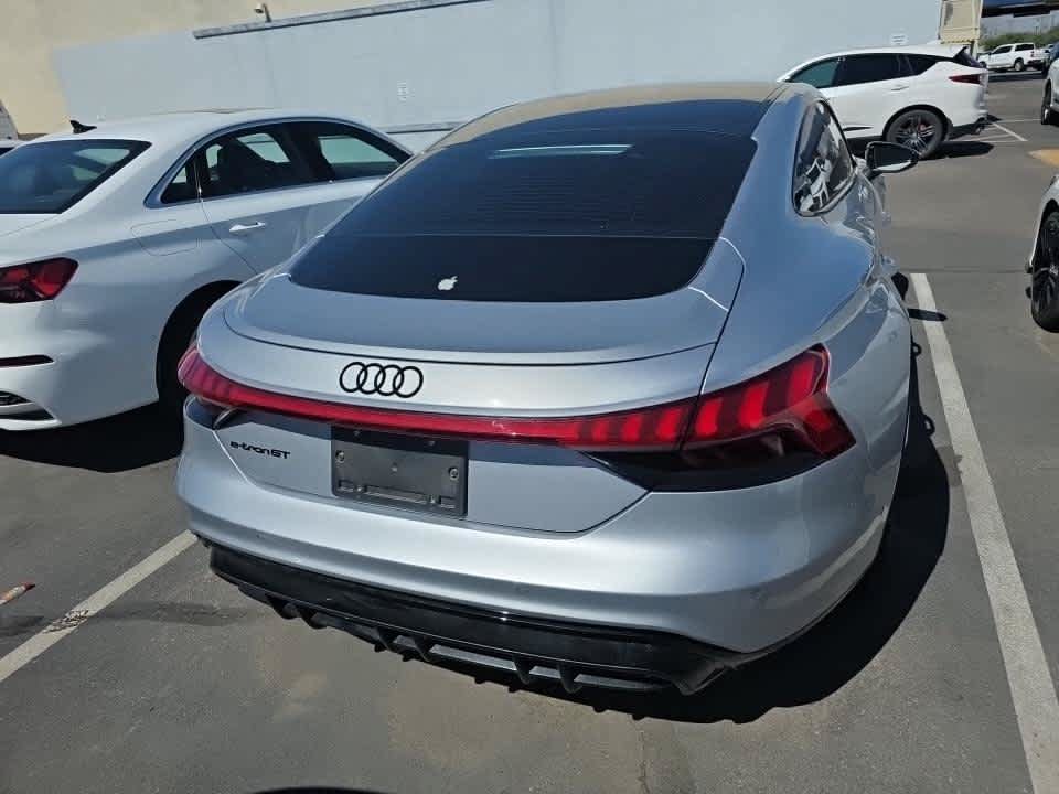 Used 2022 Audi e-tron GT Prestige w/ Prestige Package AWD/4WD image 5