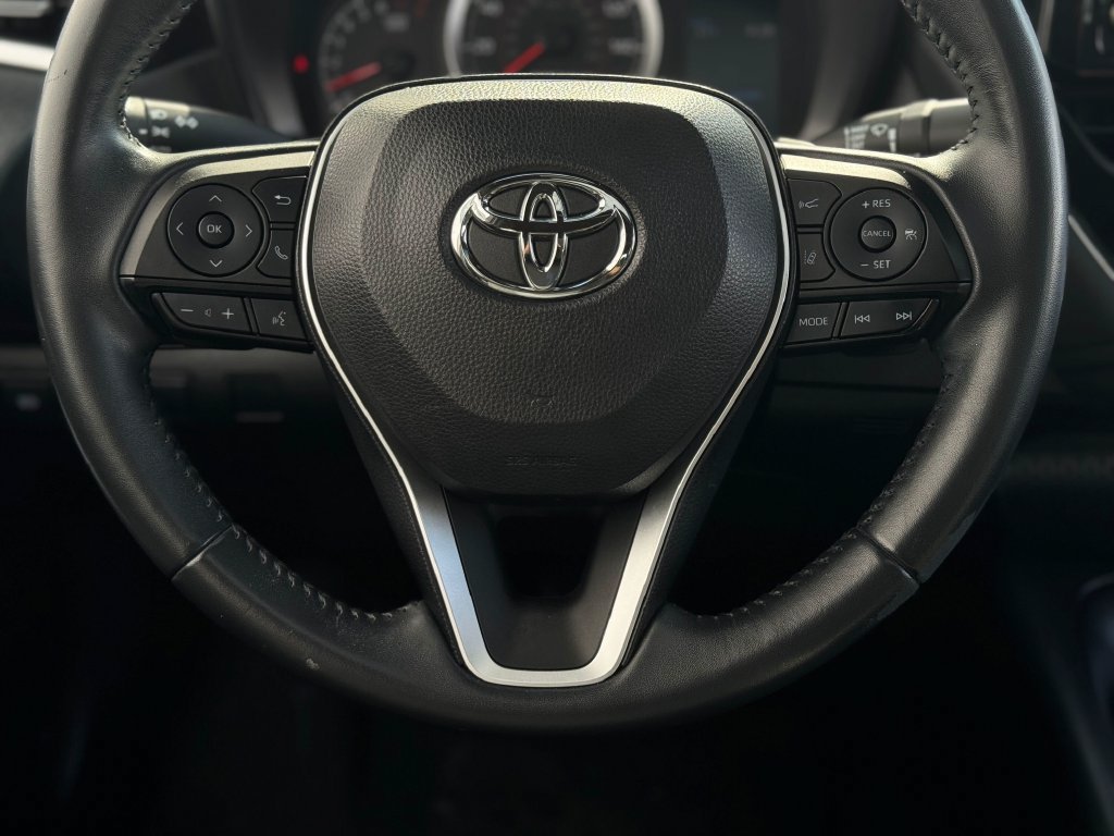 Certified 2022 Toyota Corolla SE w/ SE Premium Package FWD image 15