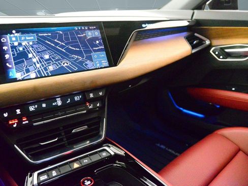 Used 2024 Audi e-tron GT Premium Plus w/ Executive Package image 31