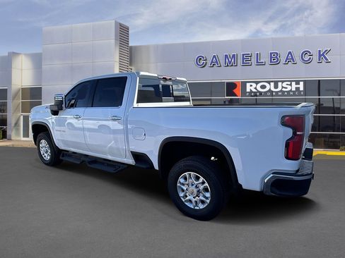 Used 2025 Chevrolet Silverado 2500 LTZ w/ LTZ Plus Package AWD/4WD image 6