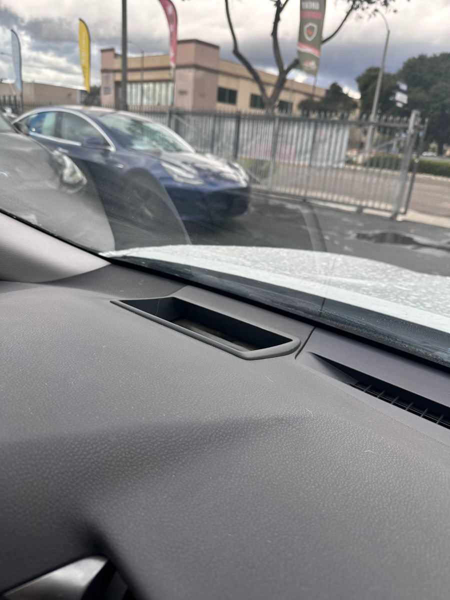 Used 2019 Toyota Camry XLE FWD image 11