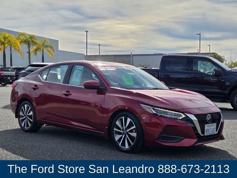 Used 2020 Nissan Sentra SV w/ SV Premium Package image 3