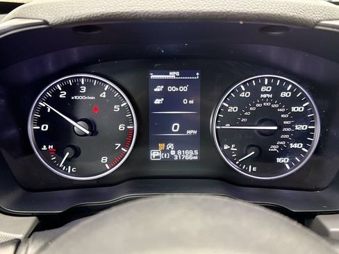 Used 2024 Subaru Crosstrek 2.5i Limited AWD/4WD image 33
