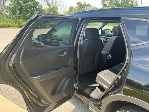 Used 2024 Chevrolet Blazer LT w/ Midnight/Sport Edition FWD image 16
