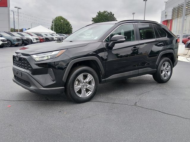 Used 2024 Toyota RAV4 XLE FWD image 7