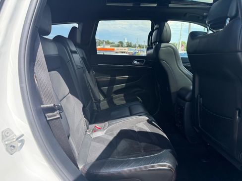Used 2017 Jeep Grand Cherokee Trailhawk w/ Trailhawk Luxury Group AWD/4WD image 22