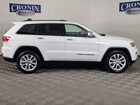 Used 2017 Jeep Grand Cherokee Limited AWD/4WD image 33