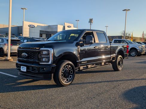 Certified 2024 Ford F250 XL w/ STX Appearance Package image 5