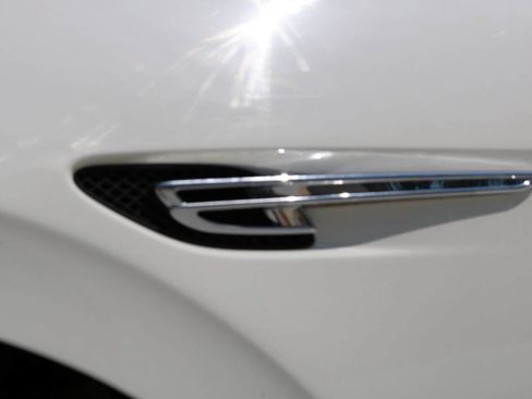 Used 2015 Bentley Flying Spur V8 AWD/4WD image 31