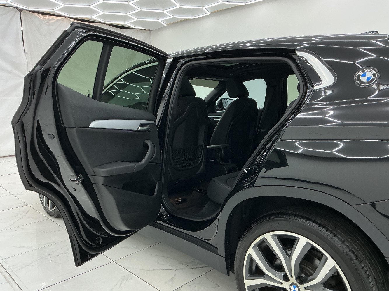 Used 2020 BMW X2 xDrive28i AWD/4WD image 22