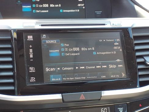 Used 2017 Honda Accord EX image 24