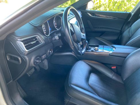 Used 2019 Maserati Ghibli RWD image 30