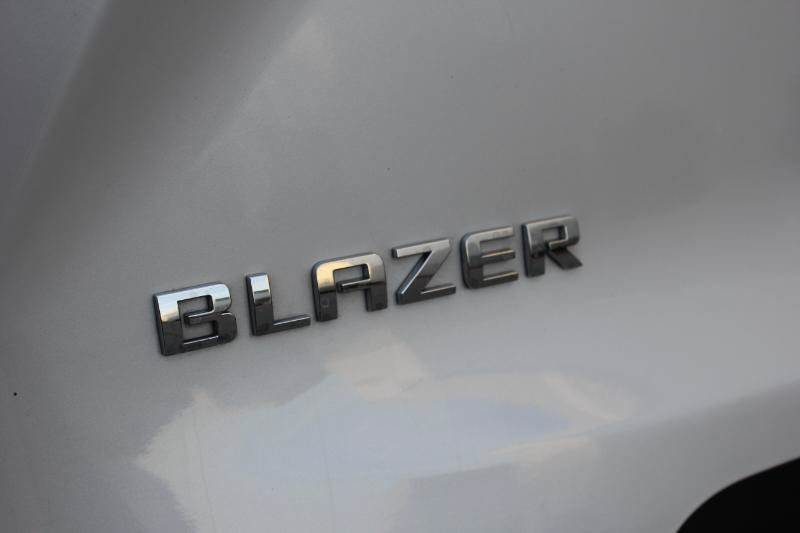 Used 2023 Chevrolet Blazer LT w/ Driver Confidence Package FWD image 23
