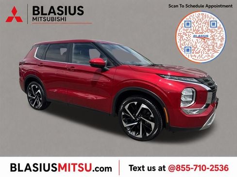 Used 2024 Mitsubishi Outlander SE AWD/4WD image 1