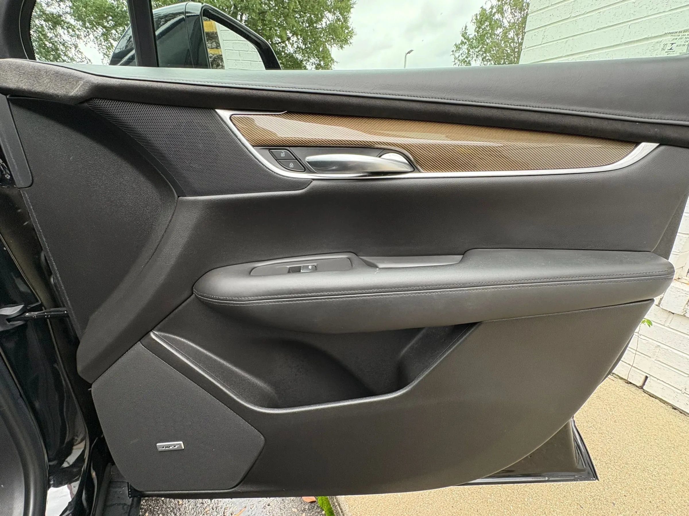 Used 2019 Cadillac XT5 Platinum AWD/4WD image 13