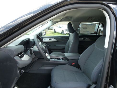New 2026 Ford Explorer Active AWD/4WD image 16