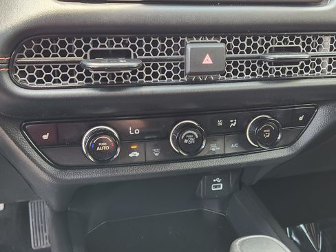 Certified 2024 Honda HR-V Sport image 18