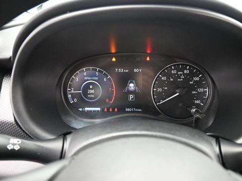Used 2021 Nissan Kicks SV FWD image 18