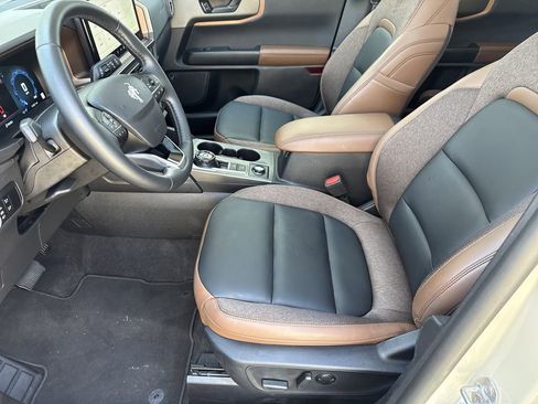 Used 2025 Ford Bronco Sport Outer Banks w/ Outer Banks Tech Package+ AWD/4WD image 9